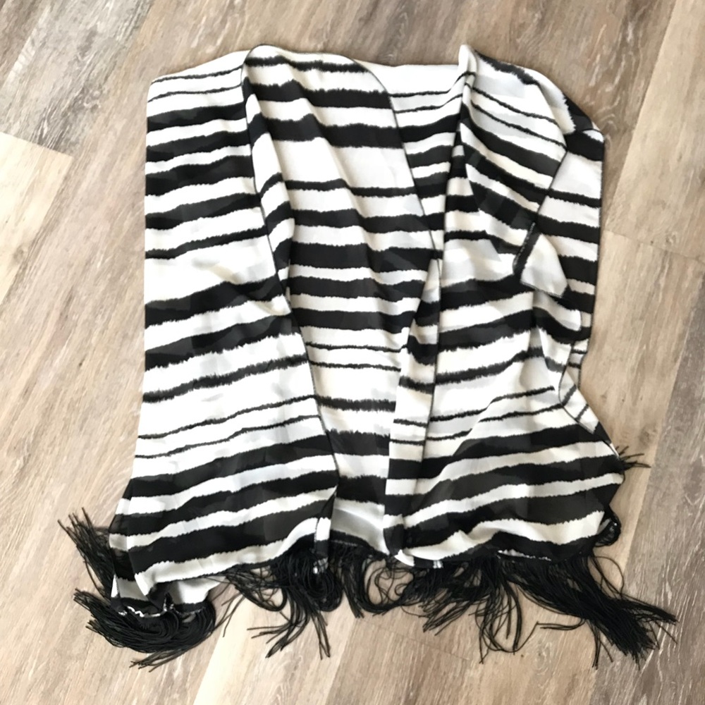 Not Mrs. Roper’s shawl